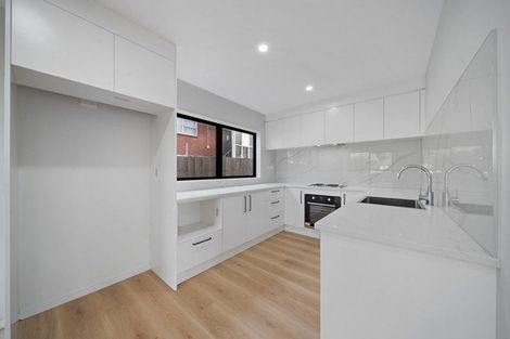 Photo of property in 25 Crawford Avenue, Mangere Bridge, Auckland, 2022