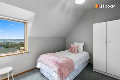 Photo of property in 10 Calvert Place, Shiel Hill, Dunedin, 9013