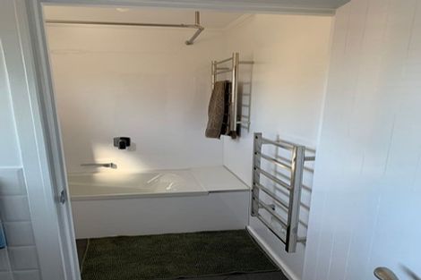 Photo of property in 485 West Coast Road, Glen Eden, Auckland, 0602