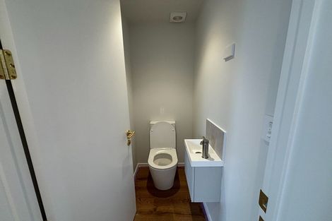 Photo of property in 2/7 Roa Road, Fendalton, Christchurch, 8041