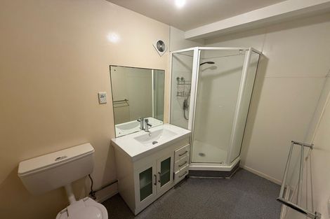 Photo of property in 8 Rutland Road, Stanley Point, Auckland, 0624