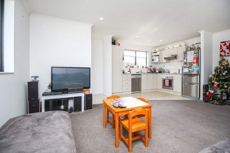 Photo of property in 16a Hunua Road, Papakura, 2110