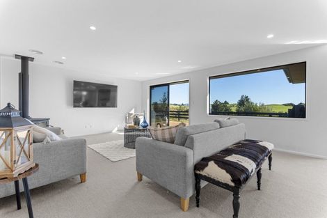 Photo of property in 188 Maude Road, Kaimiro, New Plymouth, 4371