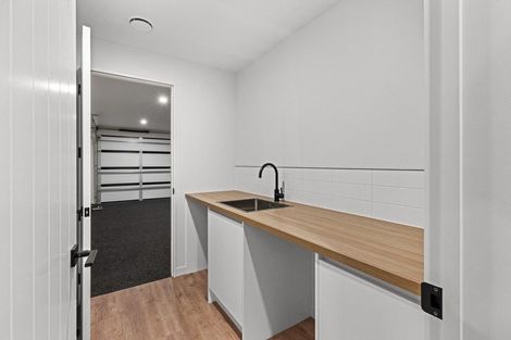 Photo of property in 1 Weld Lane, Amberley, 7410