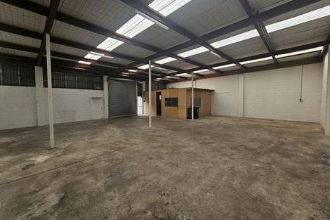 Photo of property in 11b Huia Road, Titirangi, Auckland, 0604