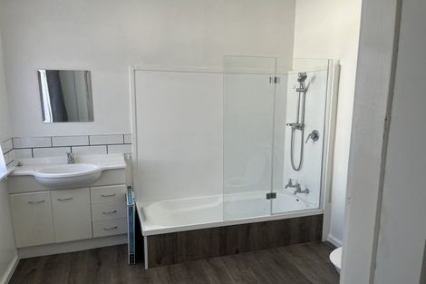 Photo of property in 505 Featherston Street, Roslyn, Palmerston North, 4414