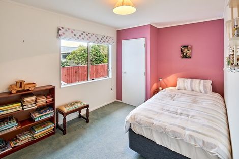 Photo of property in 12a Vaucluse Avenue, Paraparaumu Beach, Paraparaumu, 5032