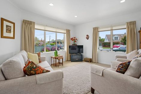 Photo of property in 61 Grosvenor Street, Cambridge, 3434