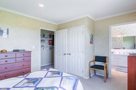 Photo of property in 347 Henwood Road, Hillsborough, New Plymouth, 4372