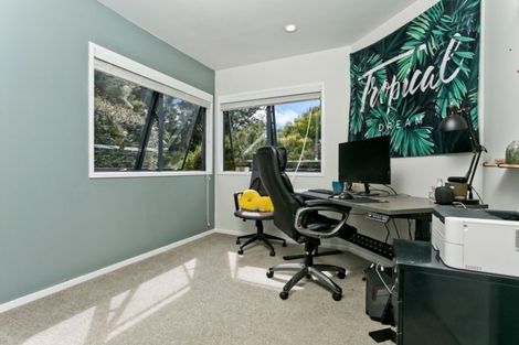 Photo of property in 19/3 The Avenue, Albany, Auckland, 0632
