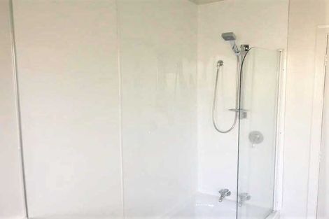 Photo of property in 18 Jennifer Street, Bryndwr, Christchurch, 8053