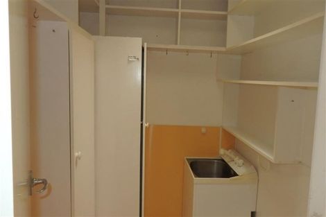 Photo of property in 14 Gills Avenue, Papakura, 2110