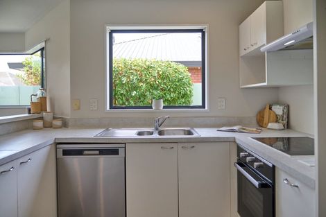Photo of property in 22a Dunedin Street, Redwood, Christchurch, 8051