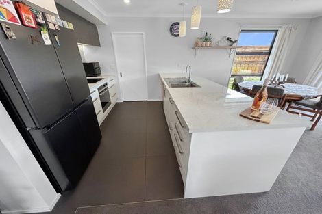 Photo of property in 30 Quinn Crescent, Woodend, 7610