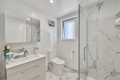 Photo of property in 3/21 Titoki Street, Te Atatu Peninsula, Auckland, 0610