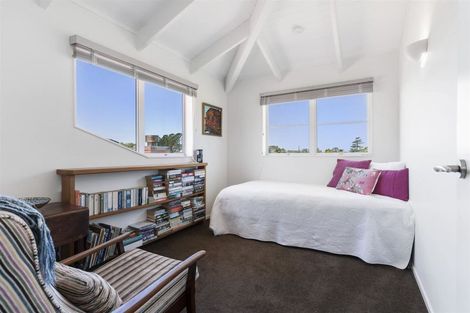 Photo of property in 13 Coutts Road, Pauanui, Hikuai, 3579