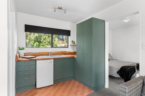 Photo of property in 141 Marsden Bay Drive, One Tree Point, 0118