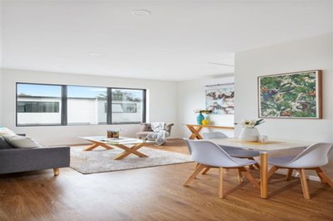 Photo of property in 2b Cadiz Place, Red Hill, Papakura, 2110