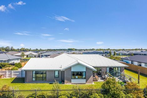 Photo of property in 41 Koura Drive, Rangiora, 7400