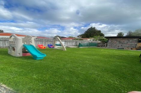 Photo of property in 71 Kettle Avenue, Awapuni, Palmerston North, 4412