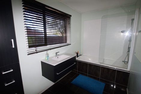 Photo of property in 18a Sabys Road, Halswell, Christchurch, 8025