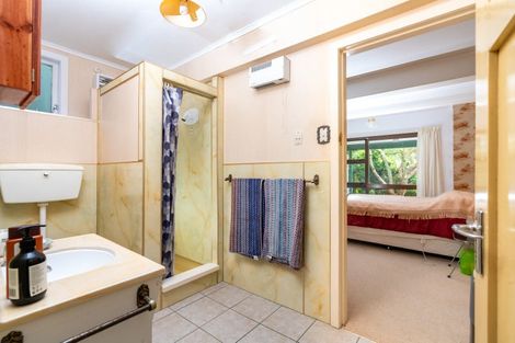 Photo of property in 78 Parkvale Road, Karori, Wellington, 6012