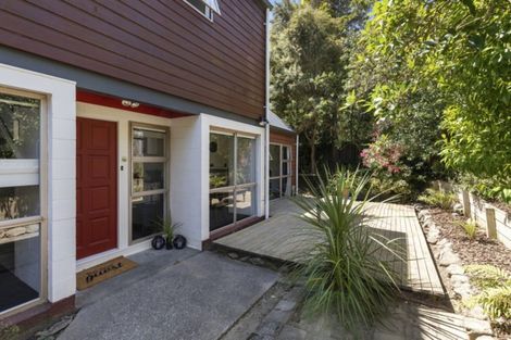 Photo of property in 105 Kamahi Street, Stokes Valley, Lower Hutt, 5019