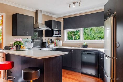 Photo of property in 27 Sheffield Street, Awapuni, Palmerston North, 4412