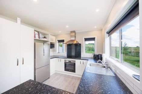 Photo of property in 147 Albert Road, Tokomaru, Palmerston North, 4474