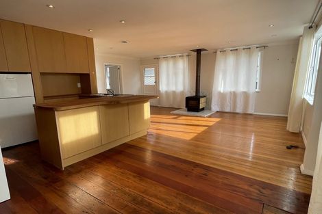 Photo of property in 68 Broderick Road, Johnsonville, Wellington, 6037