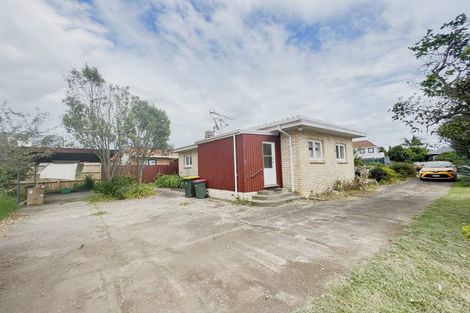 Photo of property in 5 Alexander Avenue, Papatoetoe, Auckland, 2025