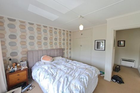 Photo of property in 5a Pendarves Street, New Plymouth, 4310