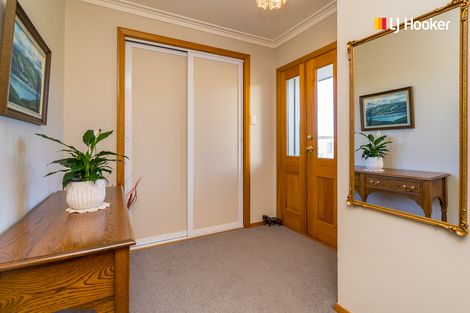 Photo of property in 14 Larkins Street, Helensburgh, Dunedin, 9010