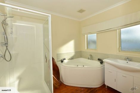 Photo of property in 43 Tuturu View, Ruakaka, 0116