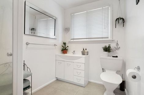 Photo of property in 15 Thornton Street, Mairehau, Christchurch, 8013