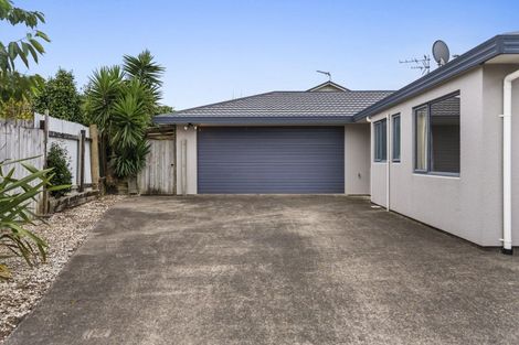 Photo of property in 30 Silvan Place, Bell Block, New Plymouth, 4312