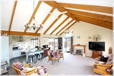 Photo of property in 4 Low Avenue, Foxton Beach, Foxton, 4815