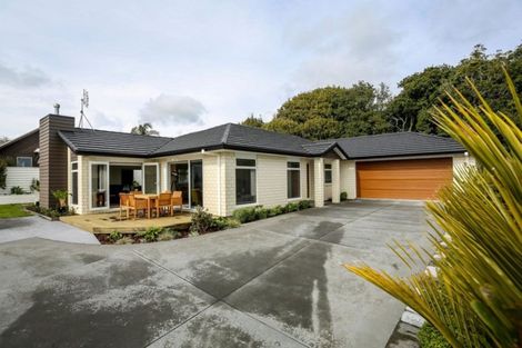 Photo of property in 3b Anderson Way, Highlands Park, New Plymouth, 4312