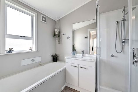 Photo of property in 45c Princess Street, Waitara, 4320