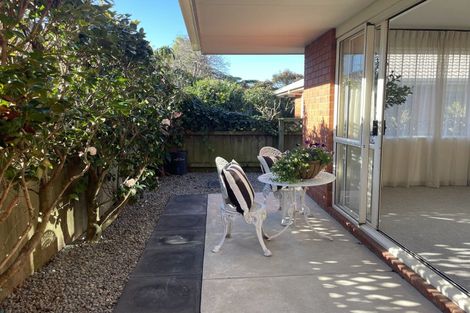 Photo of property in 83a Main Road, Redcliffs, Christchurch, 8081