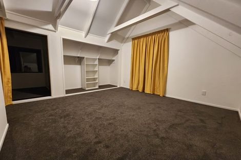 Photo of property in 2/84a Avonleigh Road, Green Bay, Auckland, 0604