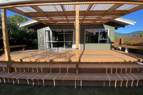 Photo of property in 46 Beach Road, Waikawa, Picton, 7220