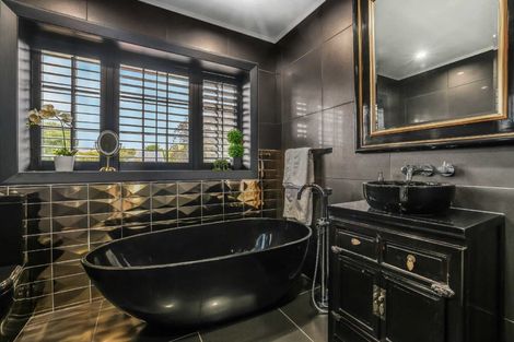 Photo of property in 1 Rochdale Street, Fendalton, Christchurch, 8014