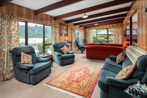 Photo of property in 1716 Queen Charlotte Drive, Linkwater, 7281