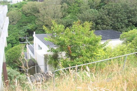 Photo of property in 1/8 Mataroa Avenue, Northland, Wellington, 6012