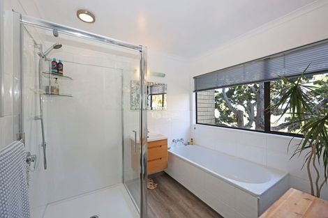 Photo of property in 11 Leven Street, South Hill, Oamaru, 9400