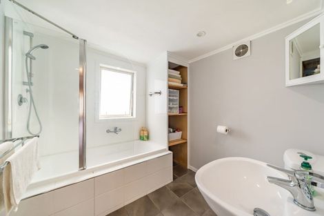 Photo of property in 50 Seddon Street, Wallaceville, Upper Hutt, 5018