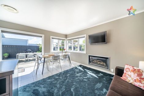 Photo of property in 10 Palm Avenue, Lyall Bay, Wellington, 6022