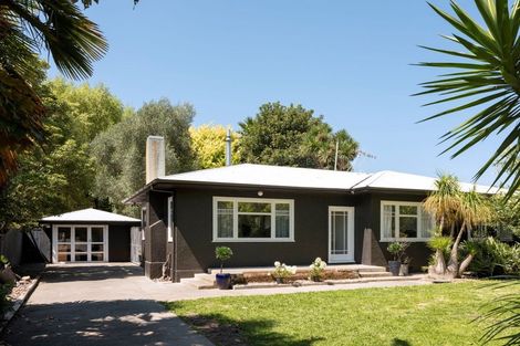 Photo of property in 113 Main Rd Clive, Clive, 4102