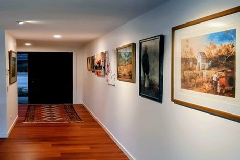 Photo of property in 84 Howden Drive, Jacks Point, 9371
